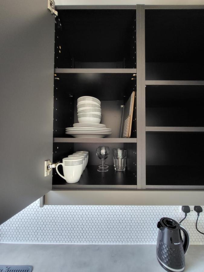 Sands House - Luxury Modern Studios With Secure Parking In Epsom, Surrey מראה חיצוני תמונה