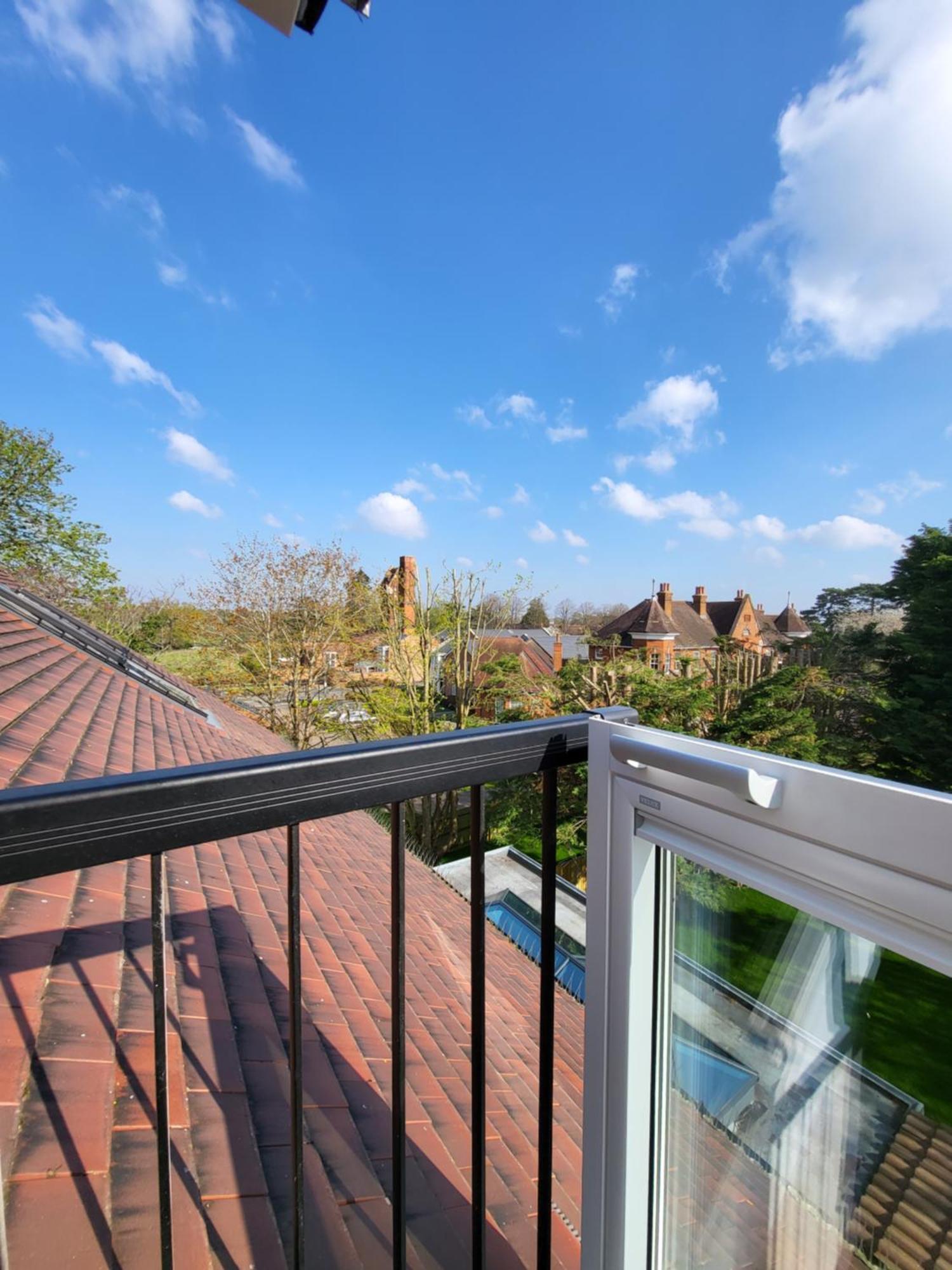 Sands House - Luxury Modern Studios With Secure Parking In Epsom, Surrey חדר תמונה